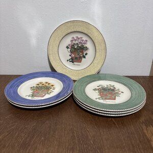 Wedgwood Sarah's Garden Salad Plates Set of 7 Floral Green Blue Cream Excellent